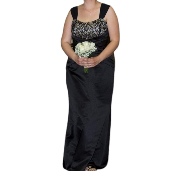 💖🎉Host pick🎊[14] Bridesmaids Grad Dress - Picture 1 of 8